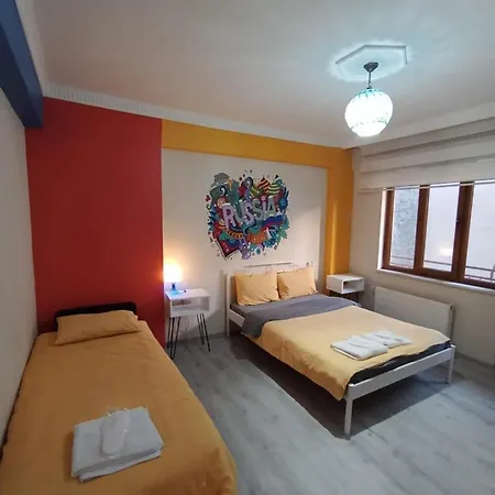 Hostel Deeps